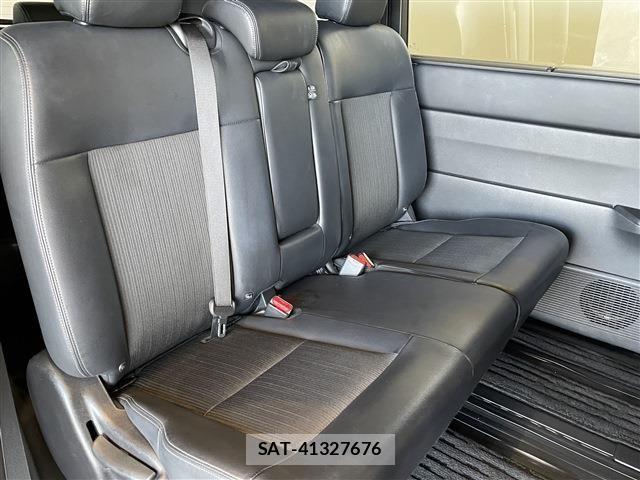 Honda STEP WGN 2023-11 6791542-26