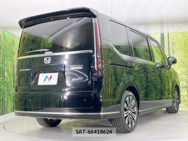 Honda STEP WGN 2023-09 6791524-17