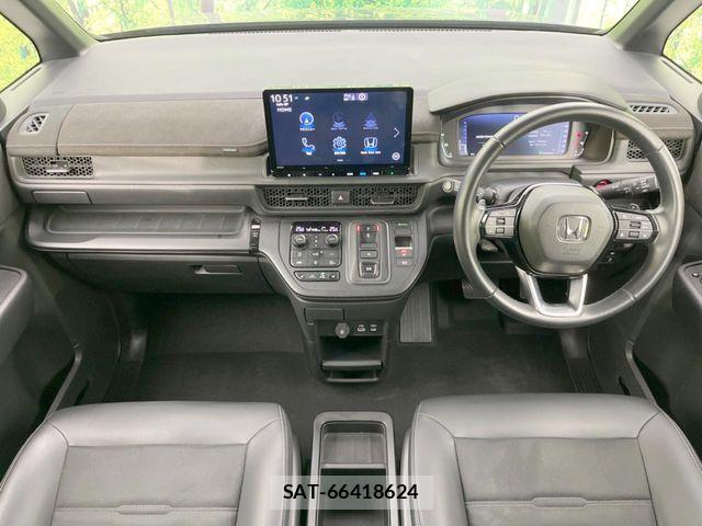 Honda STEP WGN 2023-09 6791524-1