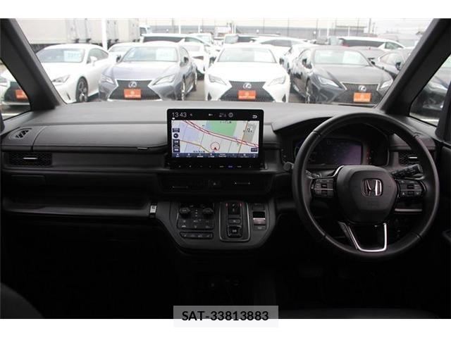 Honda STEP WGN 2022-08 6791551-11