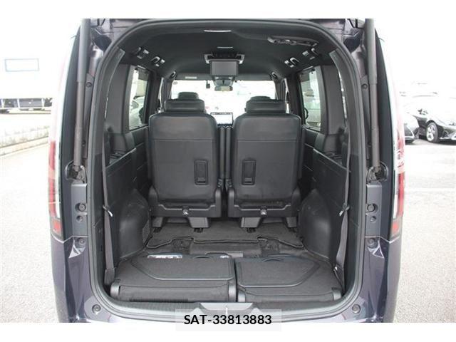 Honda STEP WGN 2022-08 6791551-17