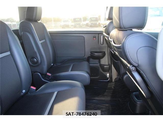 Honda STEP WGN 2021-09 6791558-20