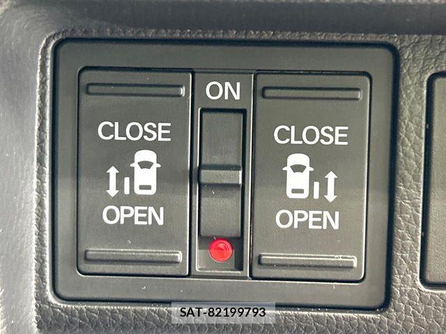 Honda STEP WGN 2022-10 6791540-4