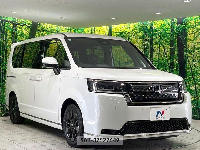 Honda STEP WGN 2024-04 6791539-16