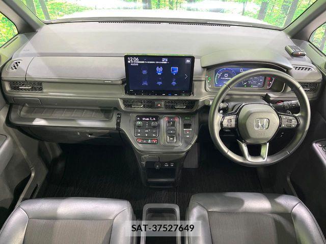 Honda STEP WGN 2024-04 6791539-1