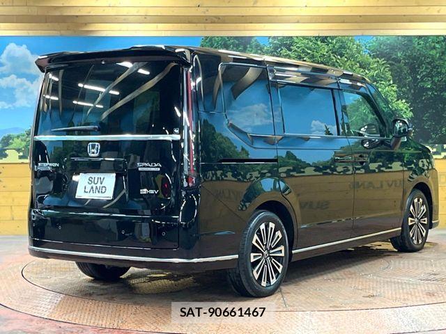 Honda STEP WGN 2022-05 6791514-16