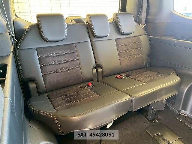 Honda STEP WGN 2022-12 6791522-10