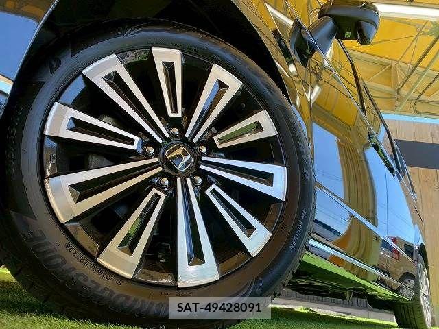 Honda STEP WGN 2022-12 6791522-15