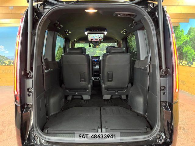 Honda STEP WGN 2023-07 6791513-11