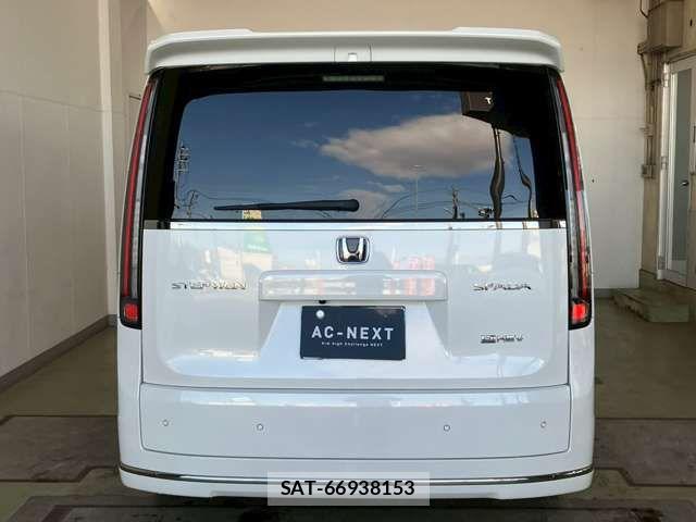 Honda STEP WGN 2023-07 6791543-18