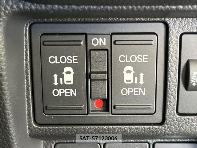 Honda STEP WGN 2025-11 6817418-5