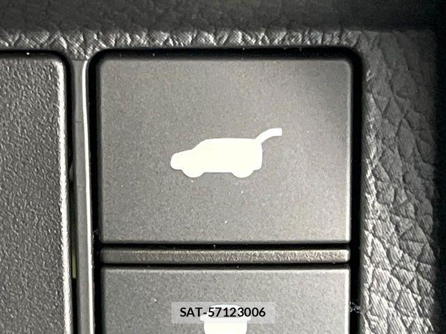 Honda STEP WGN 2025-11 6817418-6