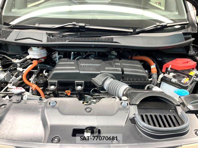 Honda STEP WGN 2022-11 6913518-17
