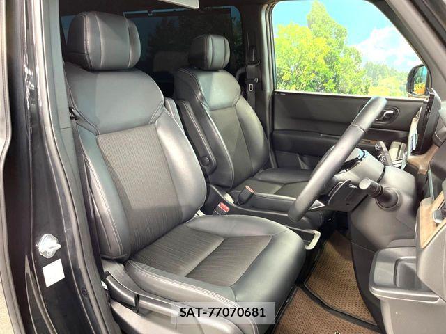 Honda STEP WGN 2022-11 6913518-6