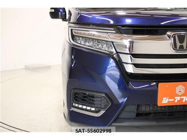 Honda STEP WGN 2020-07 6913526-16