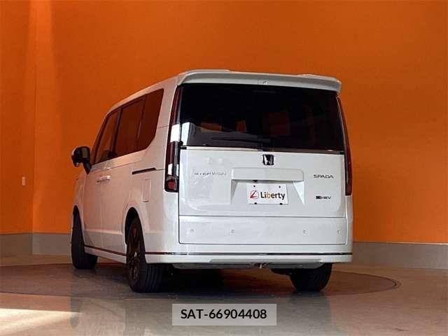 Honda STEP WGN 2026-01 6913516-9
