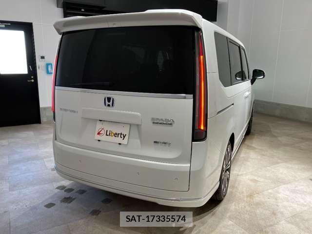 Honda STEP WGN 2026-02 6913517-9