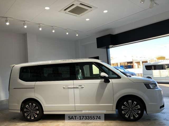 Honda STEP WGN 2026-02 6913517-7