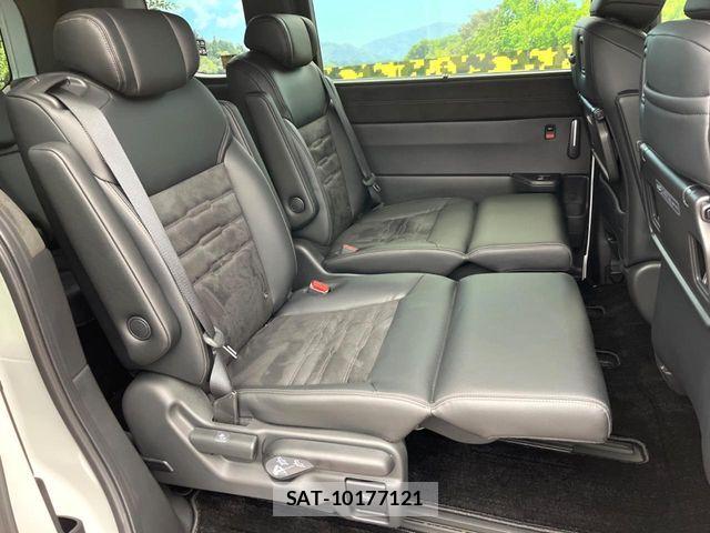 Honda STEP WGN 2025-11 6913514-7