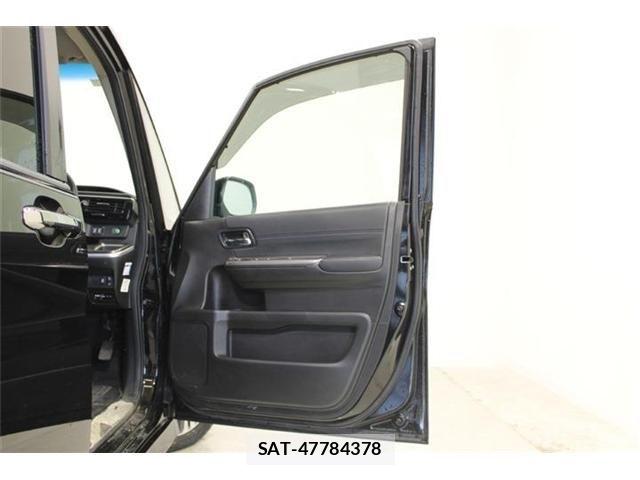 Honda STEP WGN 2021-02 6913525-29