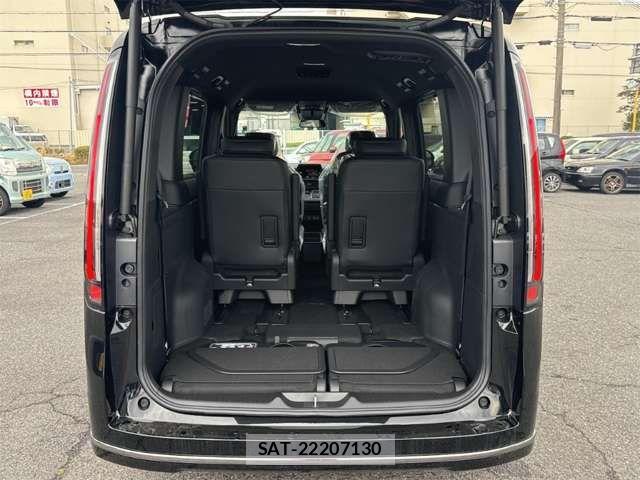 Honda STEP WGN 2026-02 6913523-12