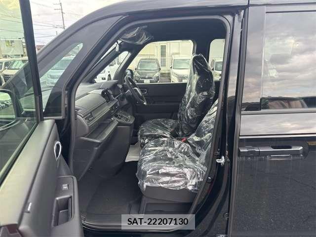 Honda STEP WGN 2026-02 6913523-17
