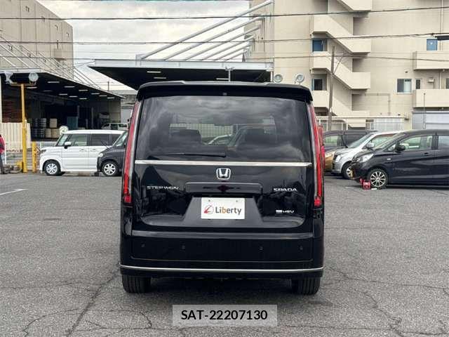 Honda STEP WGN 2026-02 6913523-8