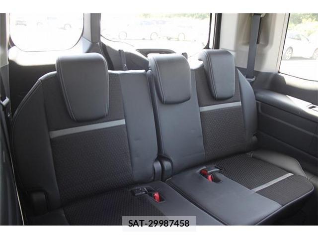 Honda STEP WGN 2019-08 6998452-14