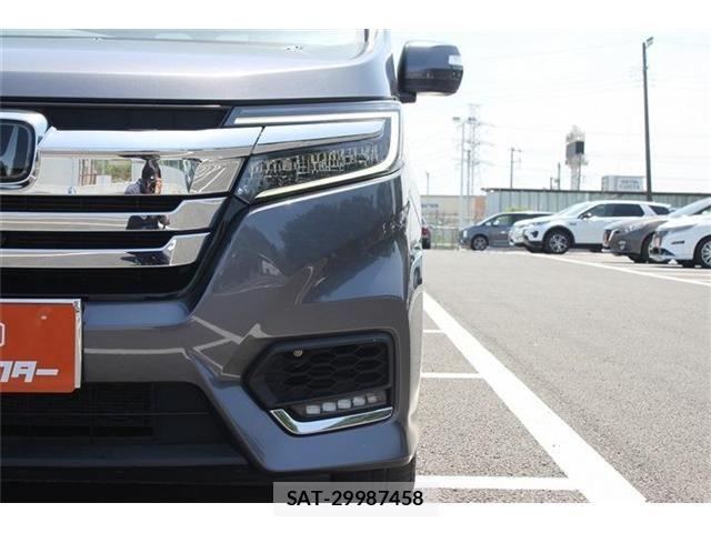 Honda STEP WGN 2019-08 6998452-20