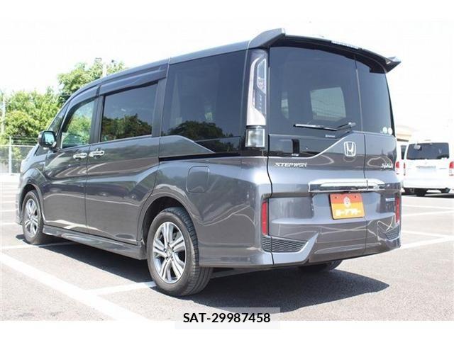 Honda STEP WGN 2019-08 6998452-23