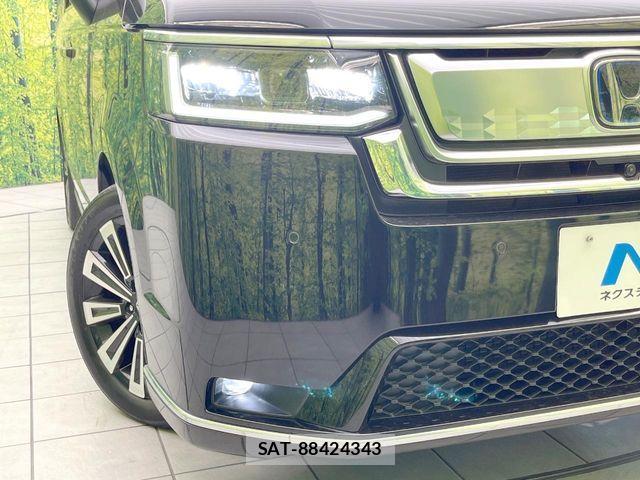 Honda STEP WGN 2024-03 7060857-11