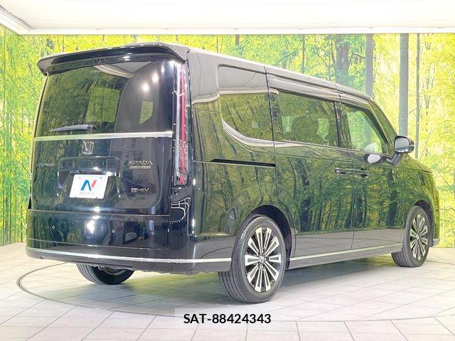 Honda STEP WGN 2024-03 7060857-16