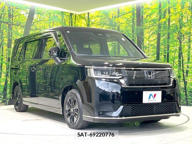 Honda STEP WGN 2024-04 7060859-16