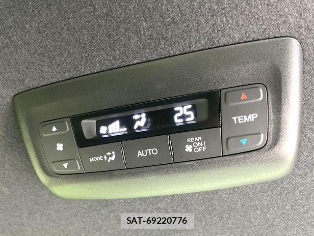 Honda STEP WGN 2024-04 7060859-4
