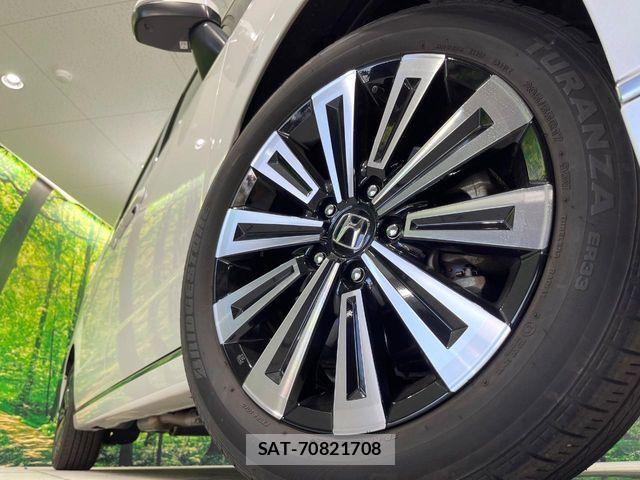 Honda STEP WGN 2023-05 7060855-13