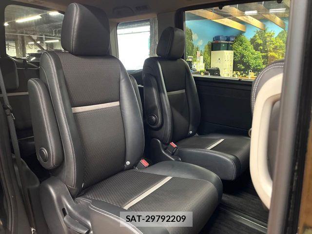 Honda STEP WGN 2018-03 7225526-9
