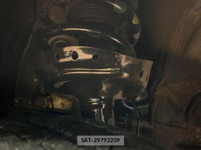 Honda STEP WGN 2018-03 7225526-19