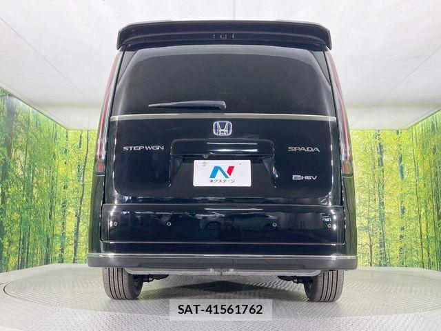 Honda STEP WGN 2025-11 7225539-15