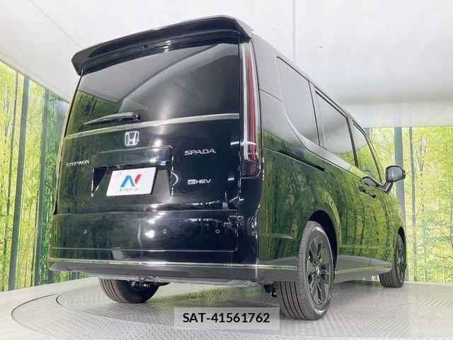 Honda STEP WGN 2025-11 7225539-17
