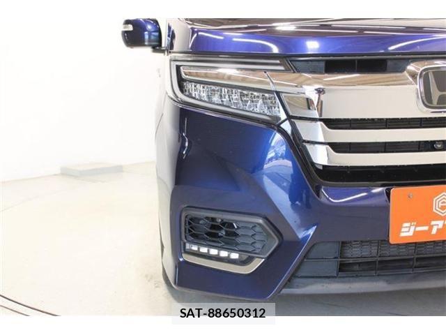 Honda STEP WGN 2017-10 7225528-15