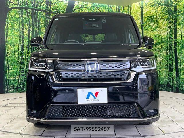 Honda STEP WGN 2024-02 7225535-14