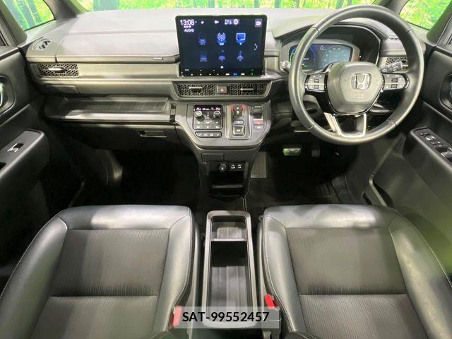 Honda STEP WGN 2024-02 7225535-1
