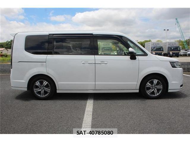 Honda STEP WGN 2022-08 7225532-10
