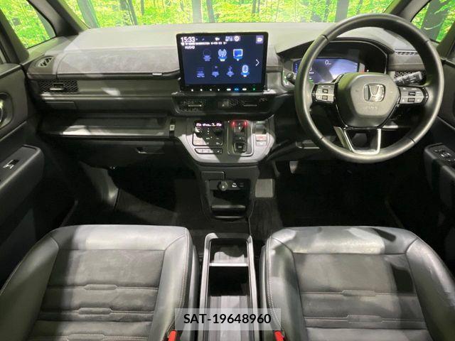 Honda STEP WGN 2022-11 7225530-1