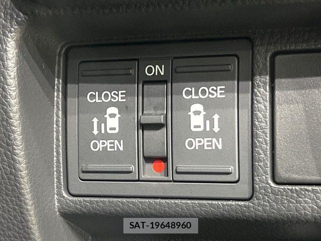 Honda STEP WGN 2022-11 7225530-4