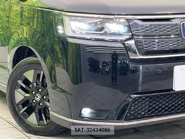 Honda STEP WGN 2025-11 7225541-11