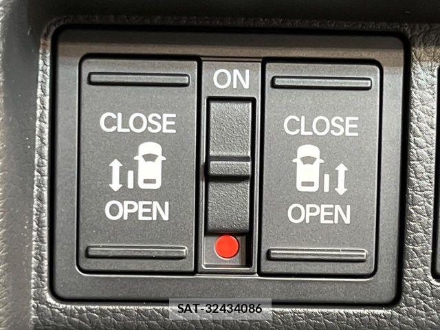 Honda STEP WGN 2025-11 7225541-6