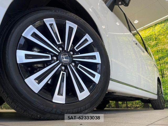 Honda STEP WGN 2022-12 7225529-13
