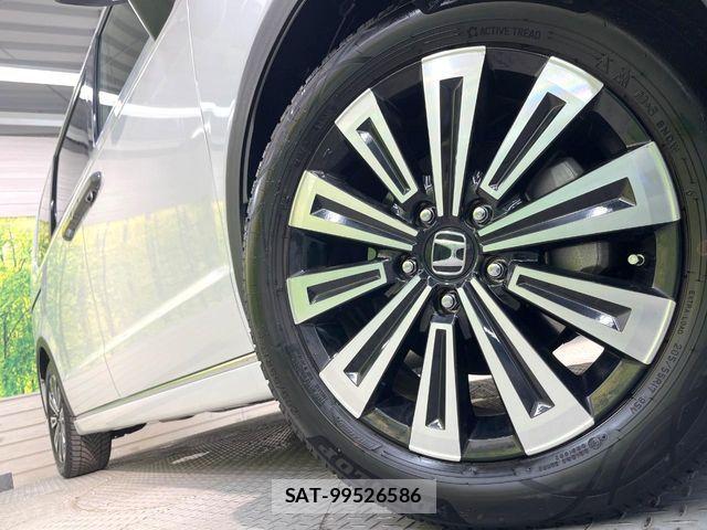 Honda STEP WGN 2023-10 7225533-13
