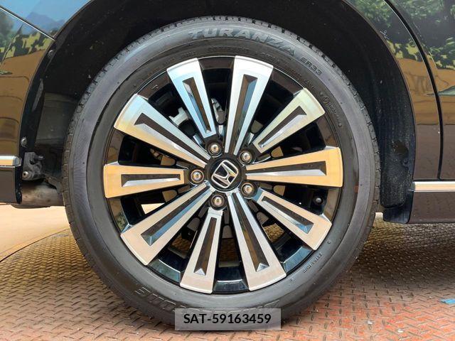 Honda STEP WGN 2023-12 7225534-14